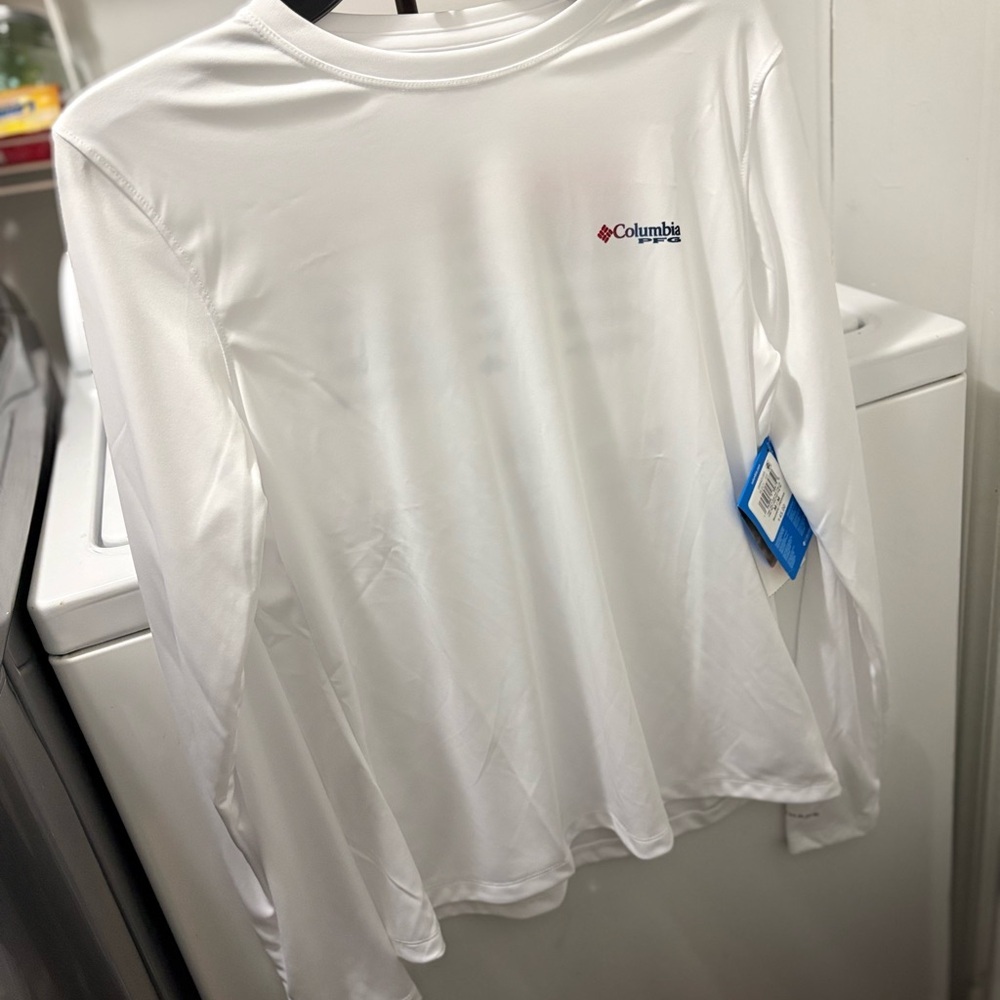 Columbia Women's Classic White Long Sleeve Tee - Picture 4 of 5